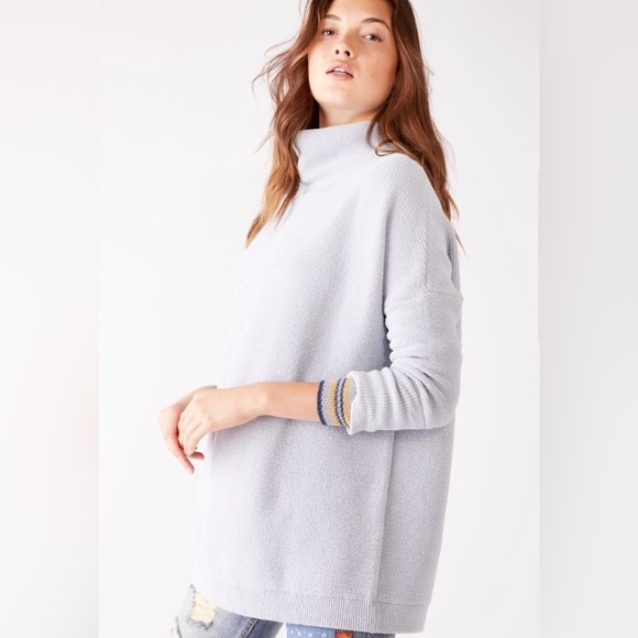 Free People Ottoman sweater tunic oversized Cozy powder blue - Picture 1 of 11